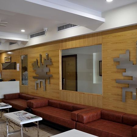 Hotel Laya Inn Ariyalur Экстерьер фото