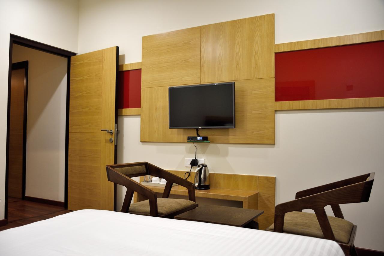 Hotel Laya Inn Ariyalur Экстерьер фото