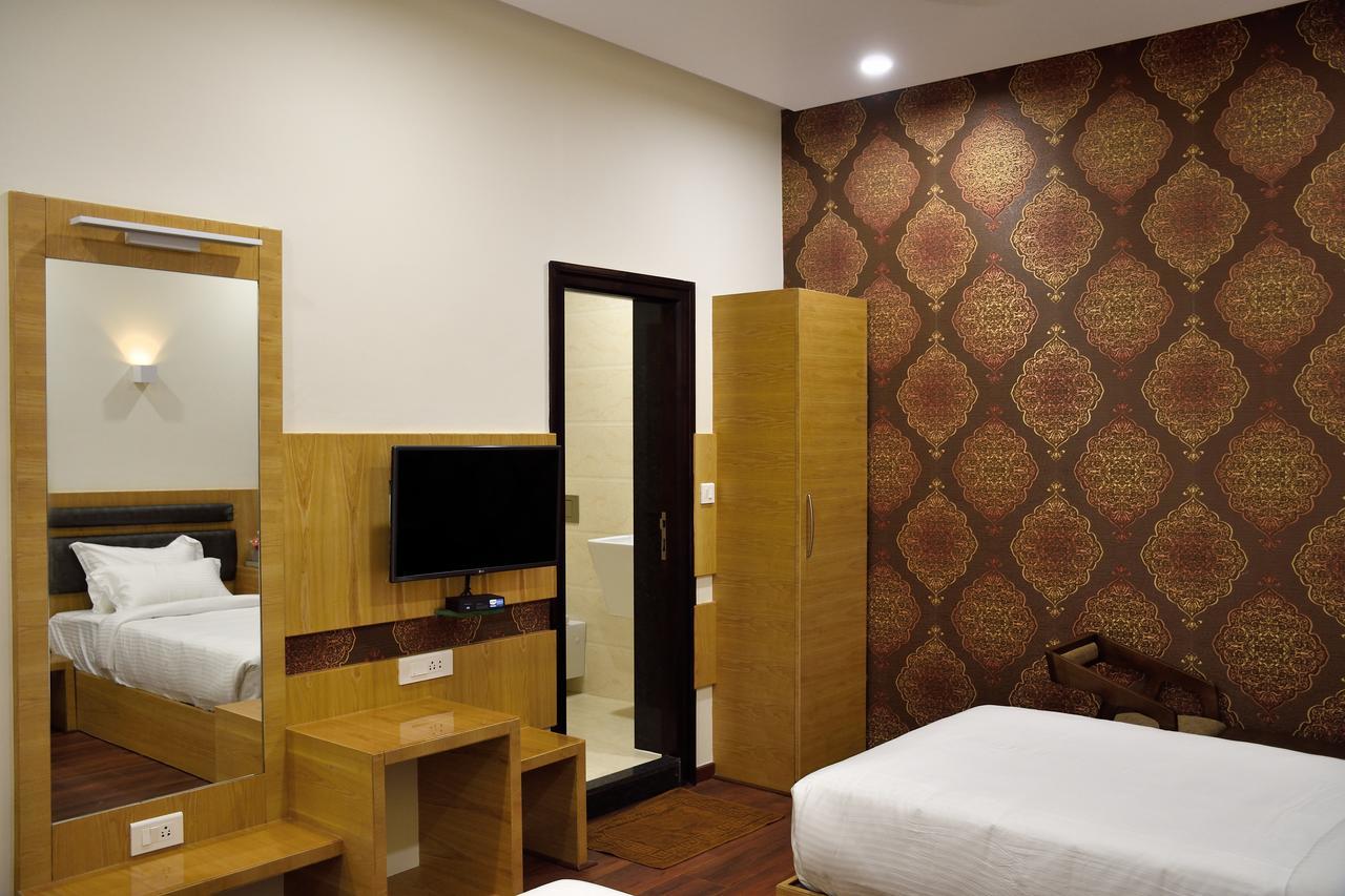 Hotel Laya Inn Ariyalur Экстерьер фото